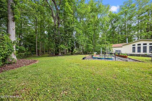 209 Old Ironsides Road, Newport, NC 28570