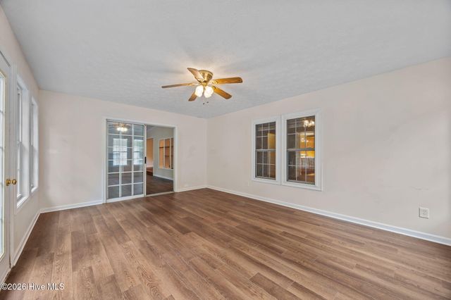 209 Old Ironsides Road, Newport, NC 28570