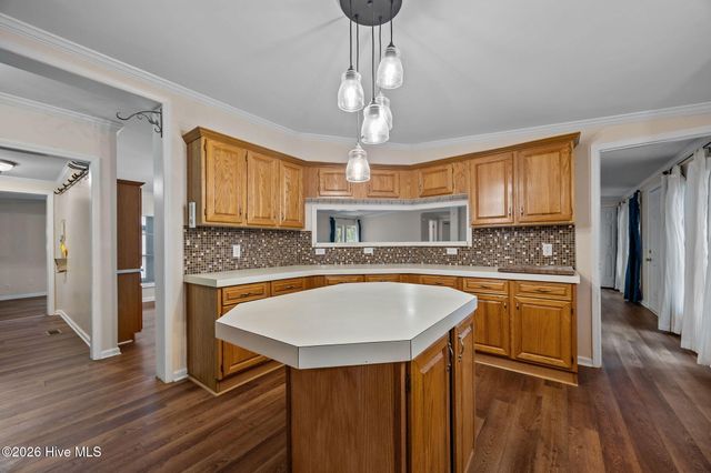 209 Old Ironsides Road, Newport, NC 28570