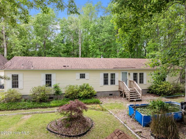 209 Old Ironsides Road, Newport, NC 28570