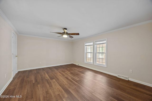 209 Old Ironsides Road, Newport, NC 28570