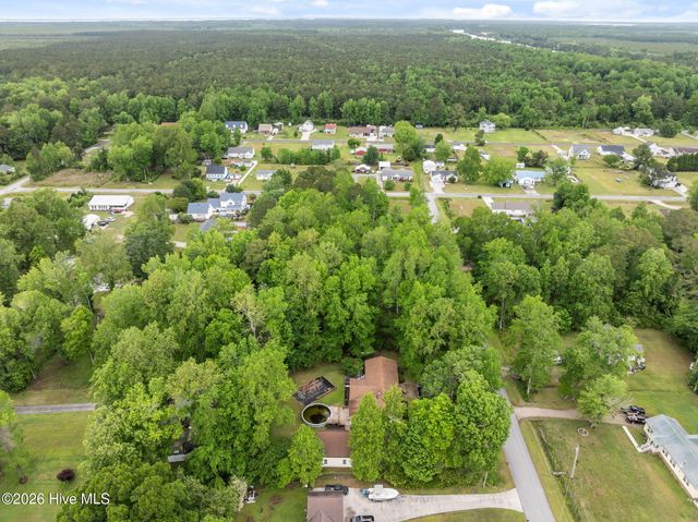 209 Old Ironsides Road, Newport, NC 28570