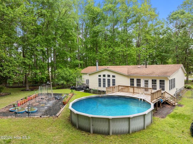 209 Old Ironsides Road, Newport, NC 28570