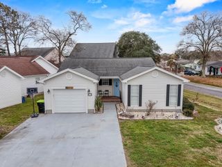 914 Wind Sail Ct., Murrells Inlet, SC 29576