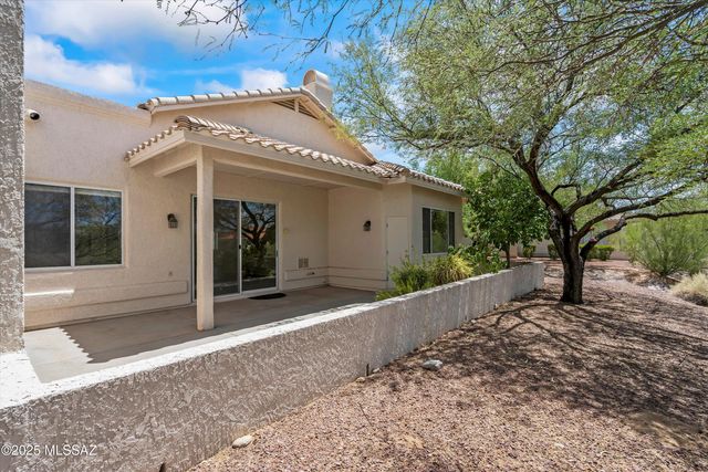 1538 W Carmel Pointe Drive, Oro Valley, AZ 85737