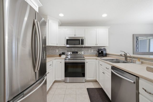 303 SE 30th Street, Ankeny, IA 50021