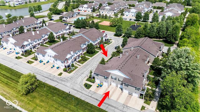 12235 Bubbling Brook Drive 400, Fishers, IN 46038