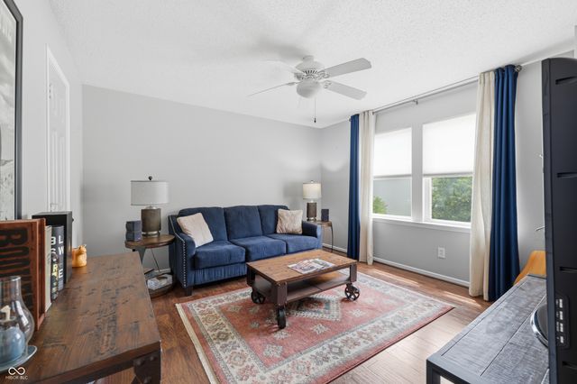 9213 Harrison Run Place, Indianapolis, IN 46256