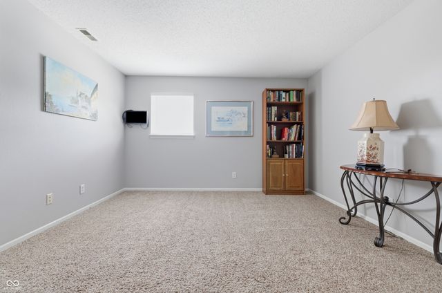 9213 Harrison Run Place, Indianapolis, IN 46256