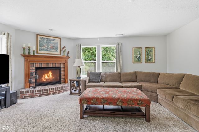 9213 Harrison Run Place, Indianapolis, IN 46256