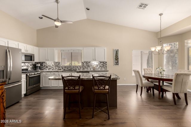 15647 W MONTEREY Way, Goodyear, AZ 85395