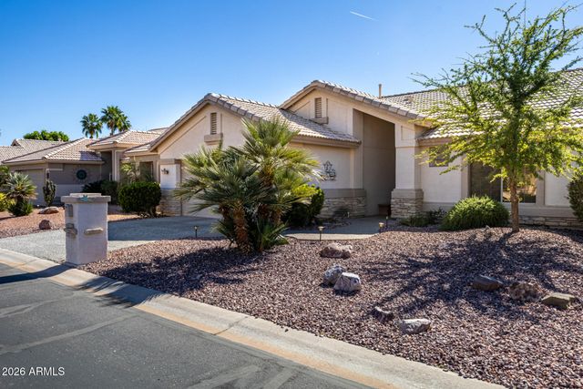 15647 W MONTEREY Way, Goodyear, AZ 85395