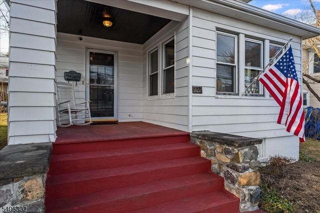 222 Mechanic St, Boonton Town, NJ 07005