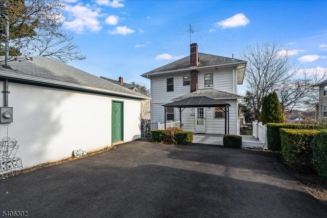 222 Mechanic St, Boonton Town, NJ 07005