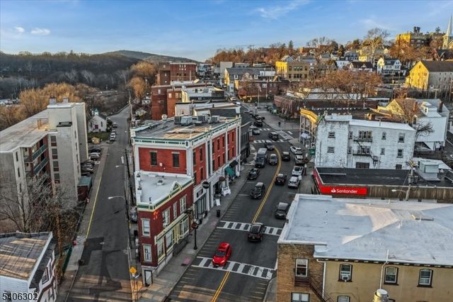 222 Mechanic St, Boonton Town, NJ 07005