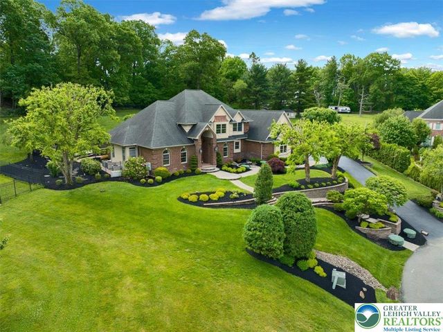 212 Hillview Circle, Bern Twp, PA 19533