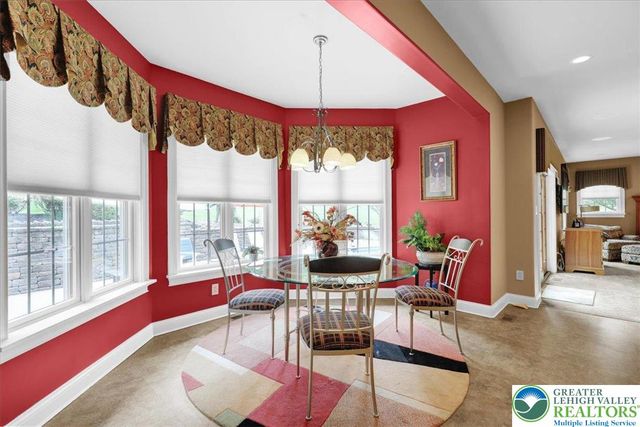 212 Hillview Circle, Bern Twp, PA 19533
