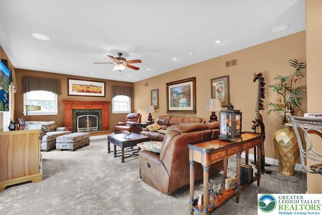 212 Hillview Circle, Bern Twp, PA 19533