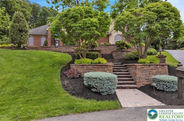 212 Hillview Circle, Bern Twp, PA 19533