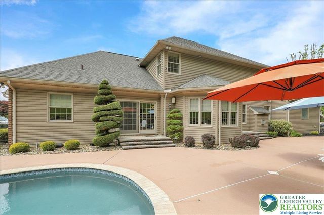 212 Hillview Circle, Bern Twp, PA 19533