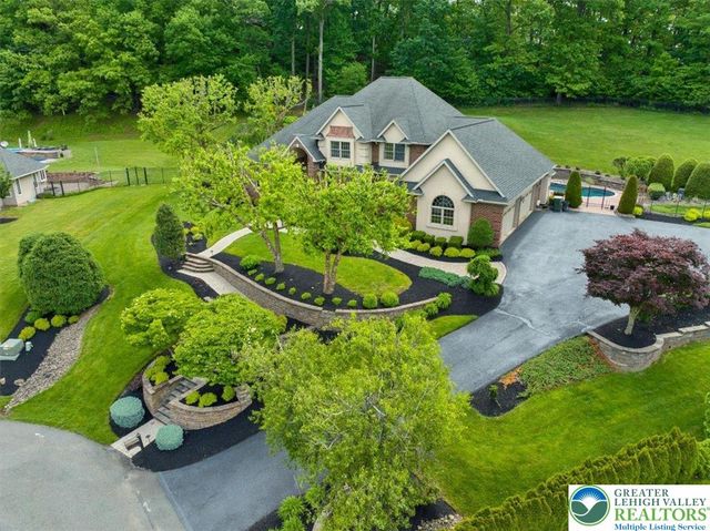 212 Hillview Circle, Bern Twp, PA 19533