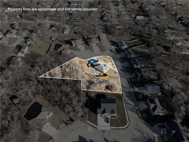 1307 Lawndale Avenue, Pleasant Hill, MO 64080