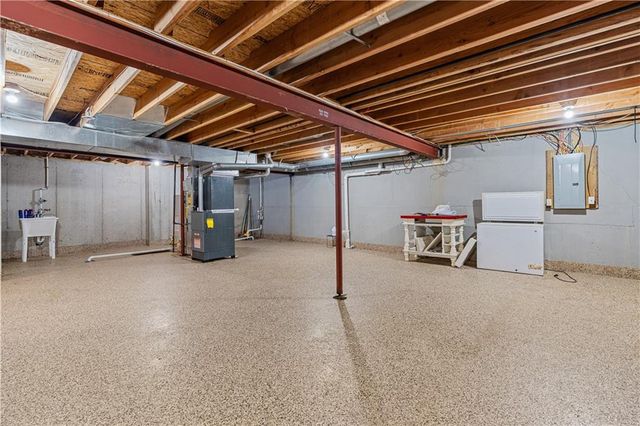 1307 Lawndale Avenue, Pleasant Hill, MO 64080