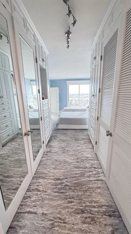 2410 Albatross St. 18, San Diego, CA 92101