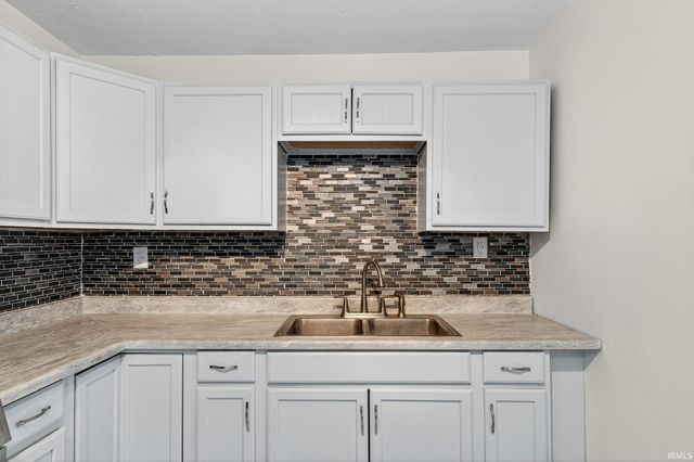 417 S Gladstone Street, South Bend, IN 46619