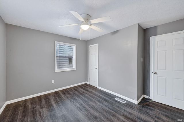 417 S Gladstone Street, South Bend, IN 46619