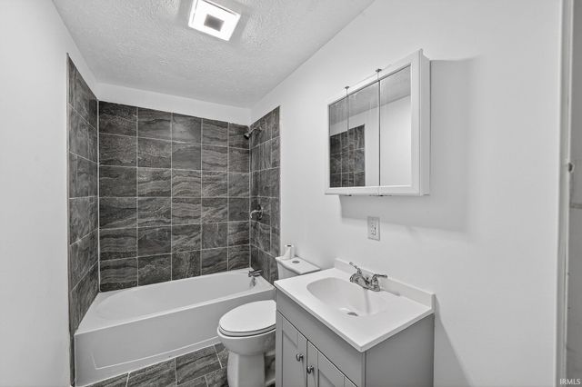 417 S Gladstone Street, South Bend, IN 46619