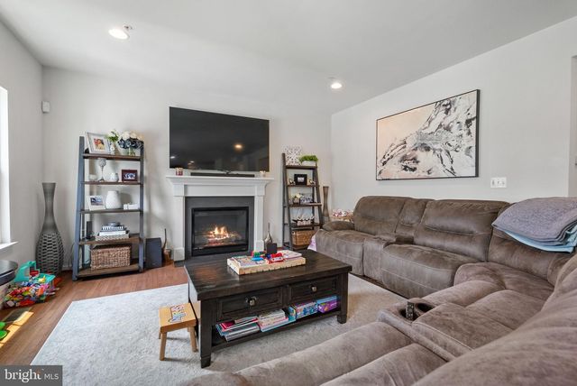 2905 SAINT MARYS VIEW RD, Accokeek, MD 20607