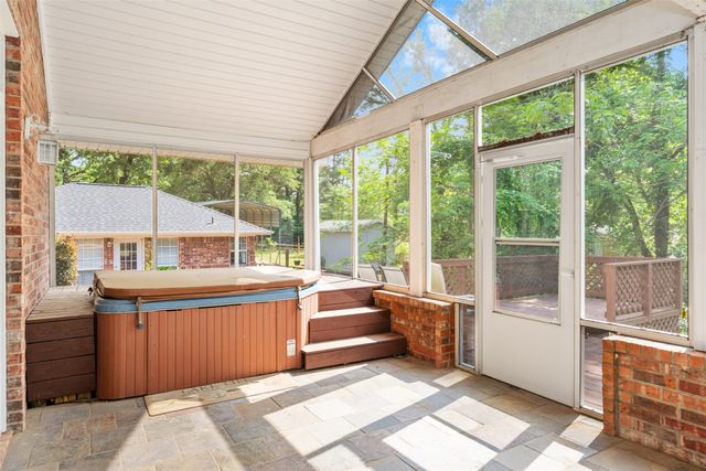 200 Bushwhacker Drive, Mabank, TX 75156