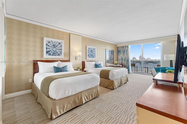 18001 Collins Ave 2001, Sunny Isles Beach, FL 33160