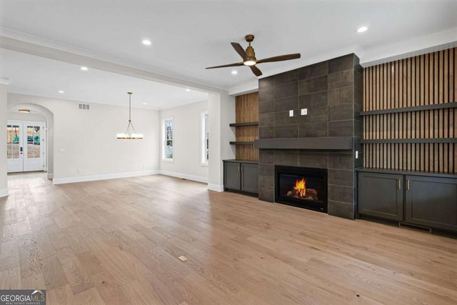 3465 Vermillion View, Suwanee, GA 30024