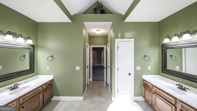 118 Zachary Drive, Carrollton, GA 30117