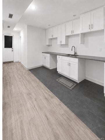 253 Robinson Avenue, Bronx, NY 10465
