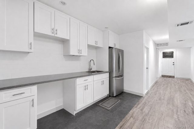 253 Robinson Avenue, Bronx, NY 10465