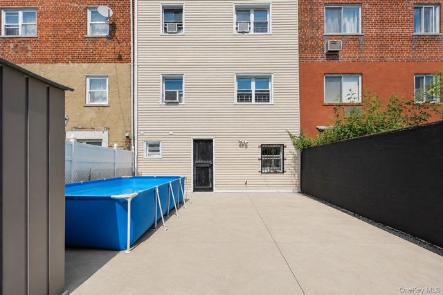 253 Robinson Avenue, Bronx, NY 10465