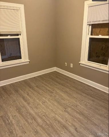 214 Hawkins Drive, Cahokia, IL 62206