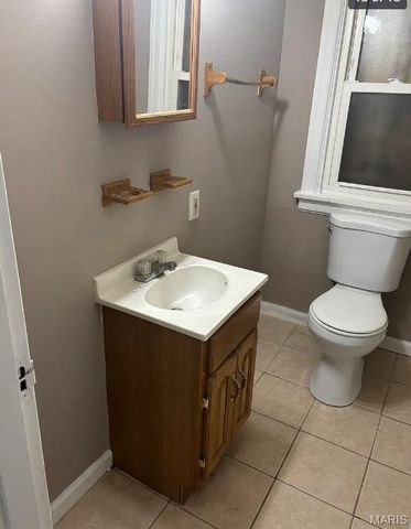 214 Hawkins Drive, Cahokia, IL 62206