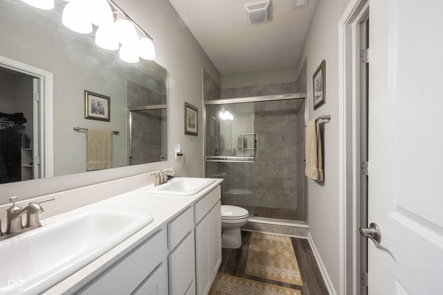 2532 Lamar Drive, Whitestown, IN 46075