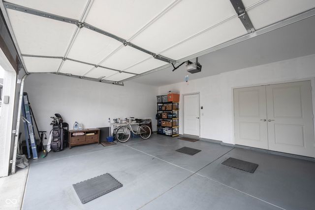 2532 Lamar Drive, Whitestown, IN 46075