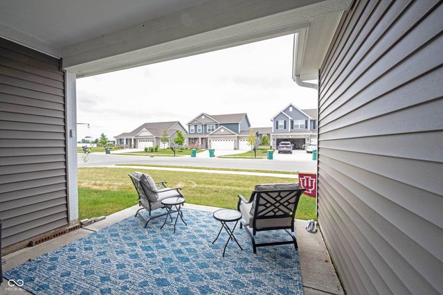 2532 Lamar Drive, Whitestown, IN 46075