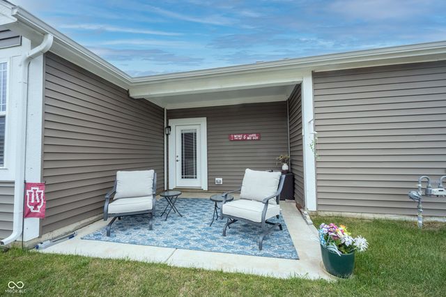 2532 Lamar Drive, Whitestown, IN 46075