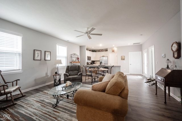 2532 Lamar Drive, Whitestown, IN 46075