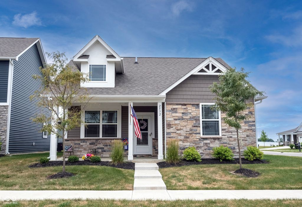 2532 Lamar Drive, Whitestown, IN 46075