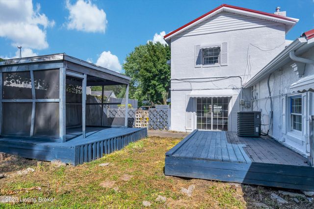 3210 Mildred Dr, Louisville, KY 40216