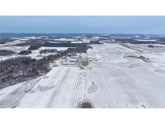 2435 50th Avenue, Elk Mound, WI 54739