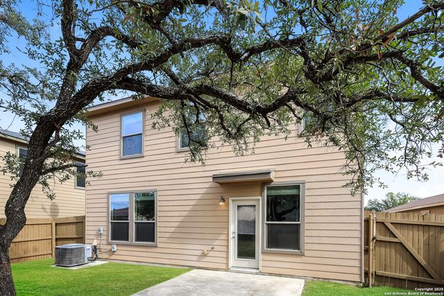 9958 Balboa Island, San Antonio, TX 78245